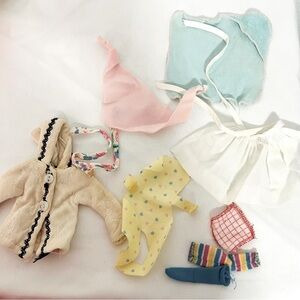 Vintage Barbie Miscellaneous Clothes Lot Jacker, etc., Apron Dolls & Dollhouse